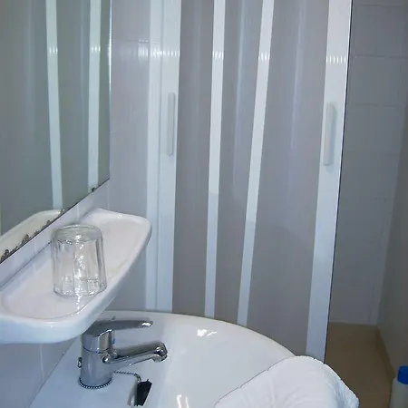 Residencia Salesiana Marti-codolar Guest house