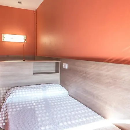 招待所 Residencia Salesiana Marti-codolar