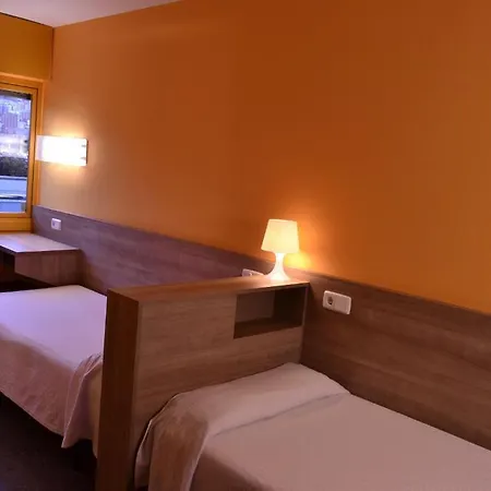 招待所 Residencia Salesiana Marti-codolar 2*