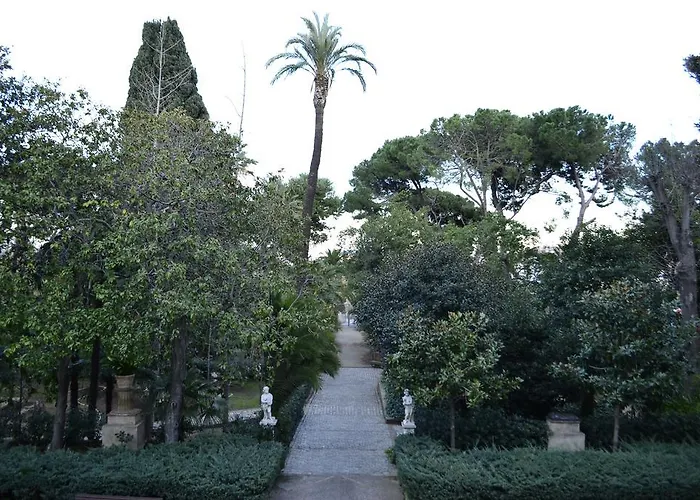 Residencia Salesiana Marti-codolar 2*