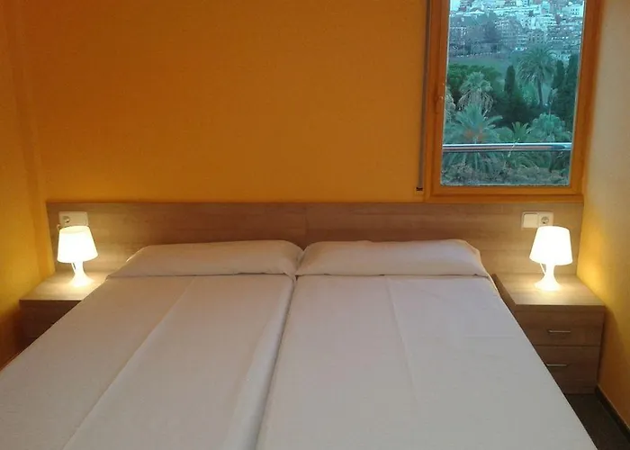Residencia Salesiana Marti-codolar 2* Barcelone