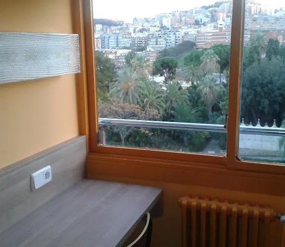 Residencia Salesiana Marti-codolar 2*